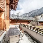 Inari - By Emerald Chalet *