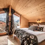 Inari - By Emerald * Chamonix Mont Blanc