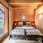 Inari - By Emerald * Chamonix Mont Blanc